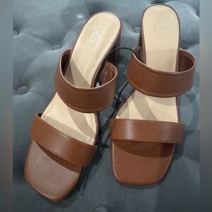 LOFT Tan Women's Sandals
